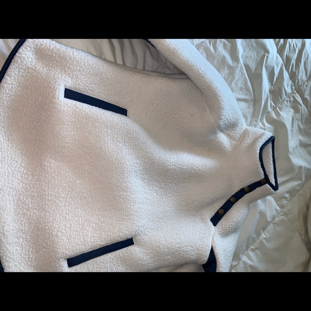 Southern Tide sweatshirt